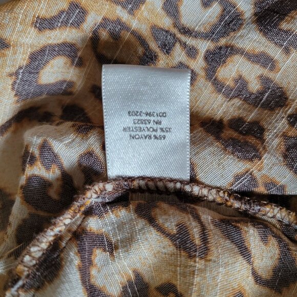 Leopard Print Christopher & Banks Womens Blouse Short Sleeve Small Lightweight S - Picture 5 of 8